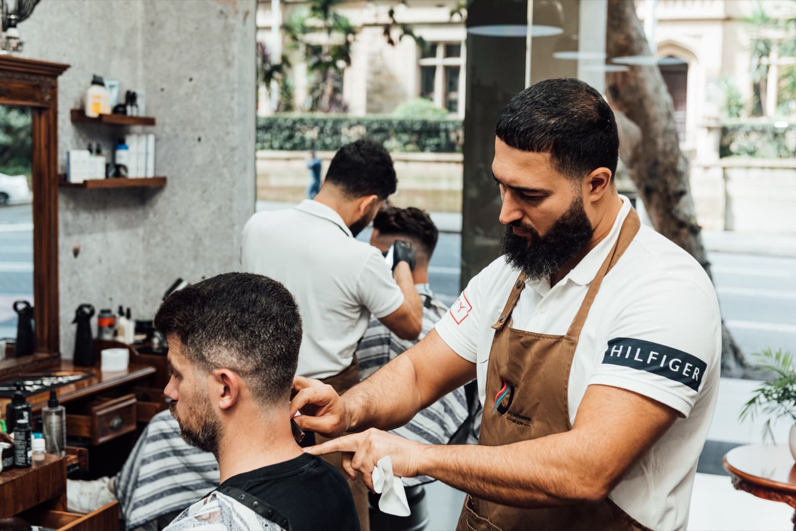 Skin Fade vs Taper Fade: Which One Is Right for You
